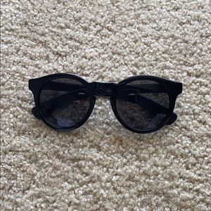 BOGO new black oversized textured round